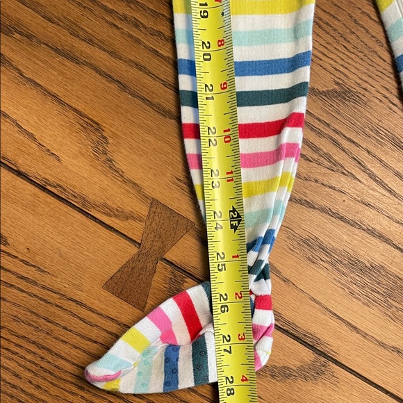 Primary Rainbow Striped Kids Footie Pajama size 12-18 mo - Picture 5 of 7